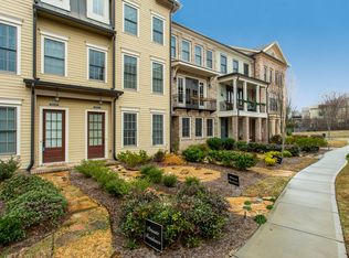 5932 Redwine St, Norcross, GA 30071