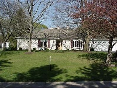 2nd image of 1421 Penbrooke Trl