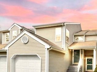96 Pagoda Ln #96, Freehold, NJ 07728
