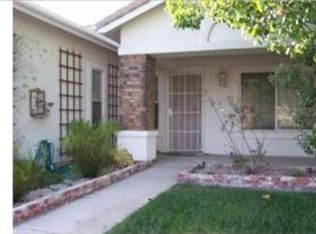 2057 Sawgrass Creek Ln, Corona, CA 92883