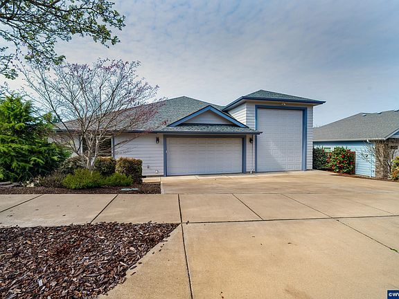 5th image of 1115 Skookum Dr