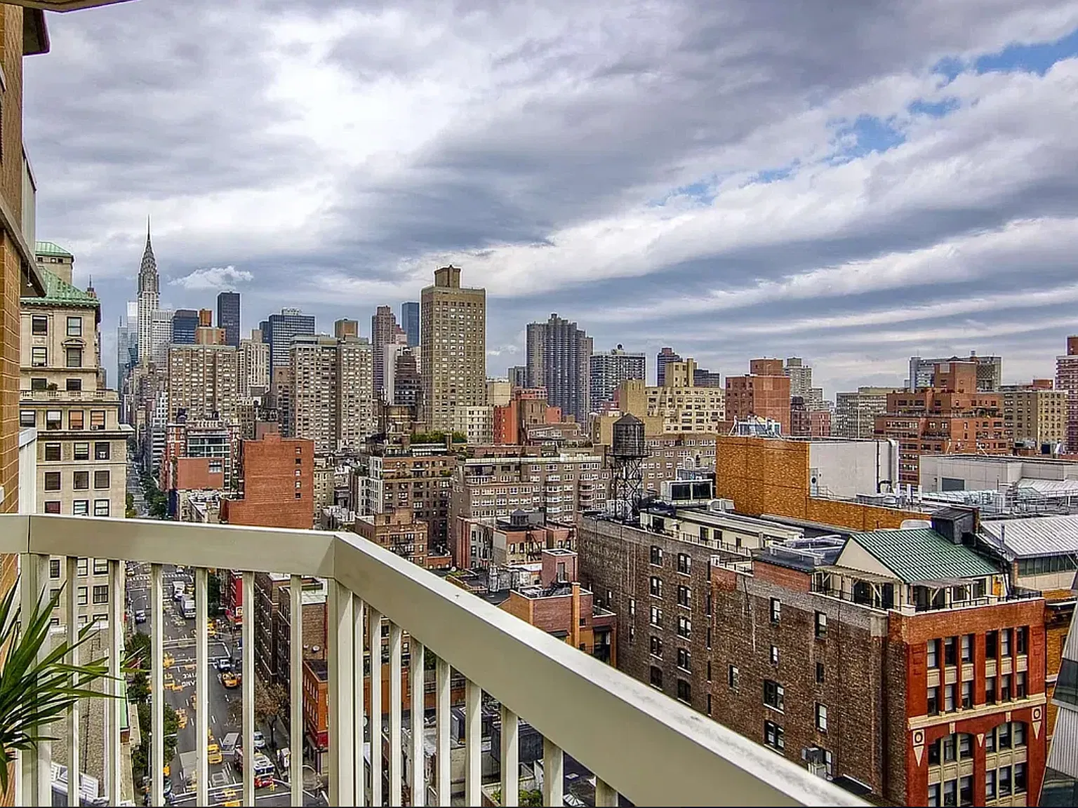 50 Lexington Avenue — Photo 2