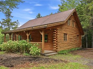 85 Vanessa Ln, Moncton, NB E4V3H6