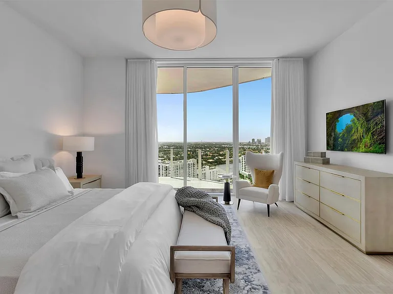525 N Fort Lauderdale Beach Blvd #1903 — Photo 35