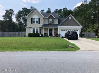 303 Sun St, Richlands, NC 28574
