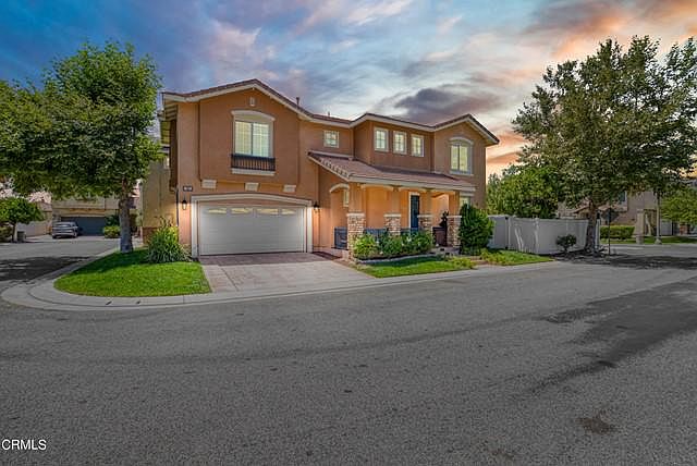 1st image of 160 Arborwood Ct
