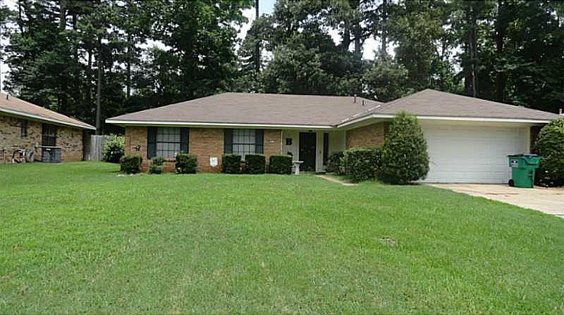 1st image of 8417 Woodhill Ln