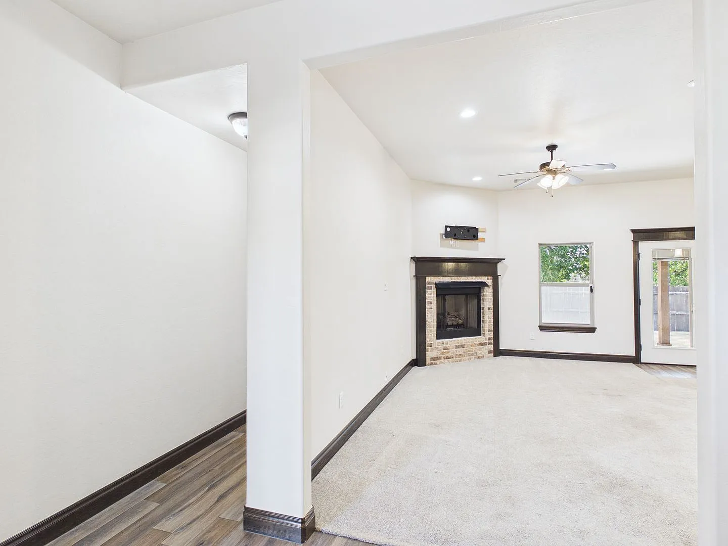 12102 NE Wildridge Dr — Photo 3