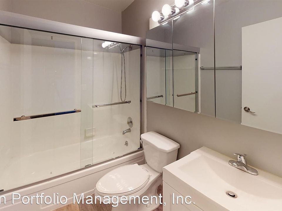 2nd image of 401 Studio Cir APT 7