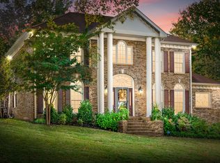 2704 Wakefield Dr, Clarksville, TN 37043