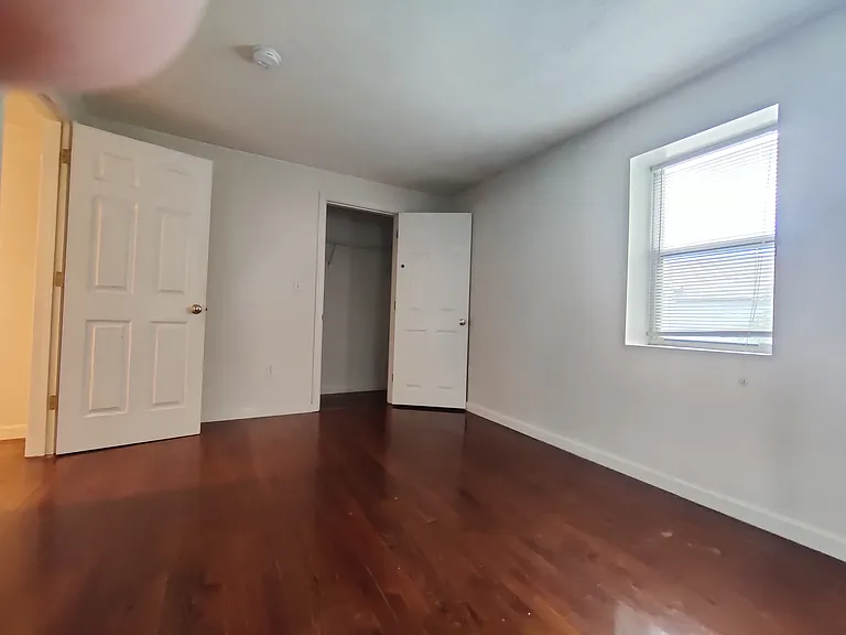 305 Summit Ave #4 — Photo 12