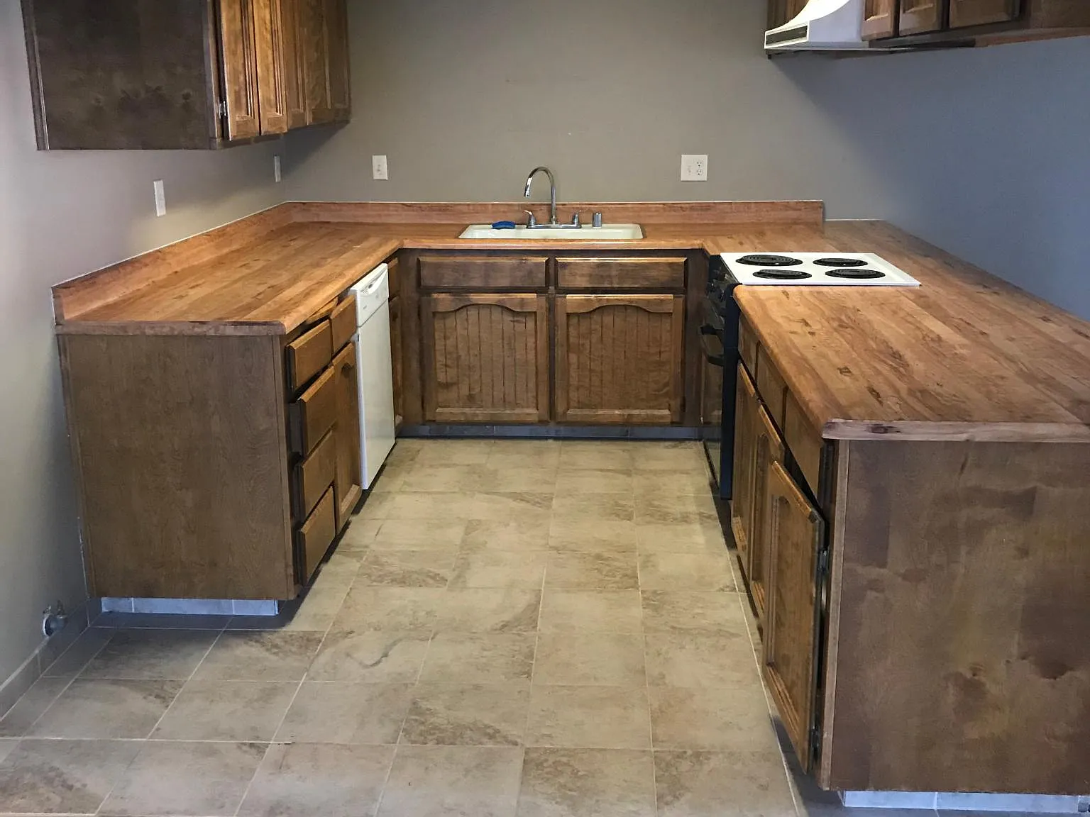 2 bed, 1143 sqft, $1,800 — Photo 3