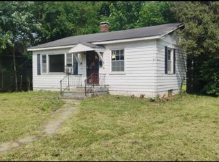800 N 39th St, East Saint Louis, IL