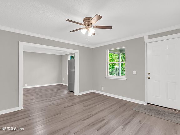 5th image of 6419 COOLIDGE Street