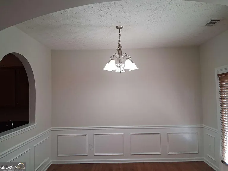 7068 Littlebrook Way — Photo 8