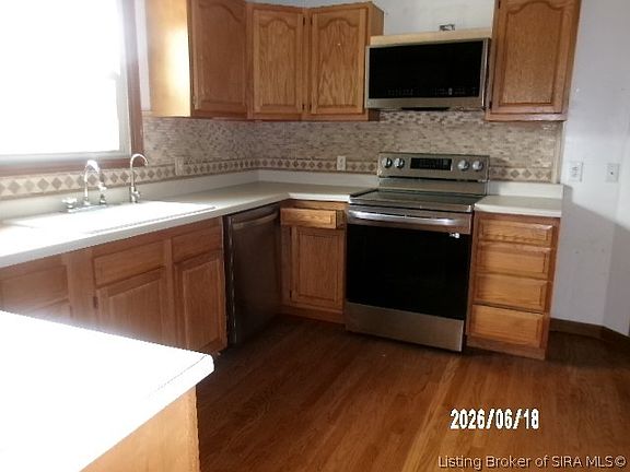 4th image of 6474 E Cross Street