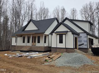 1420 McCray Rd, Burlington, NC 27217