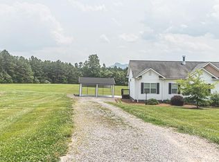 365 Surry Gadsberry Rd, Pilot Mtn, NC 27041