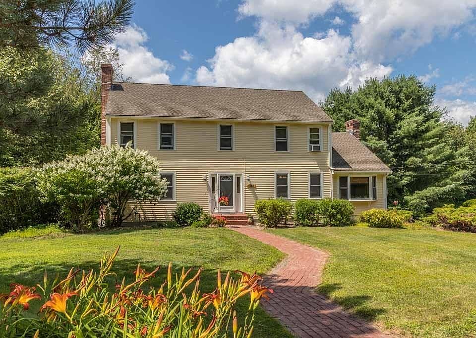 1st image of 1187 Elm St