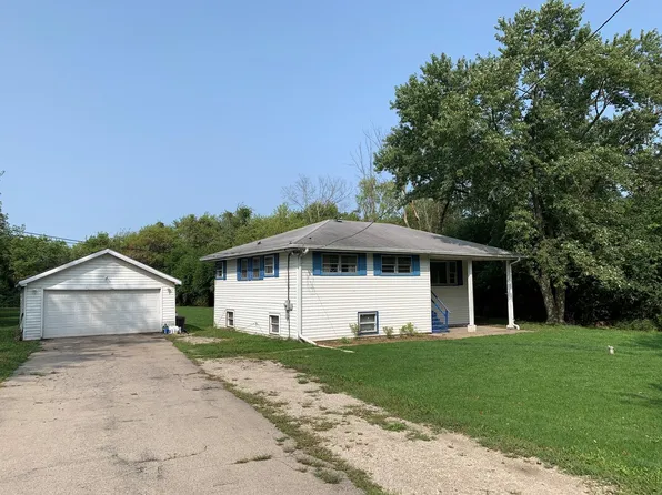 1145 S Raddant Rd, Batavia, IL 60510