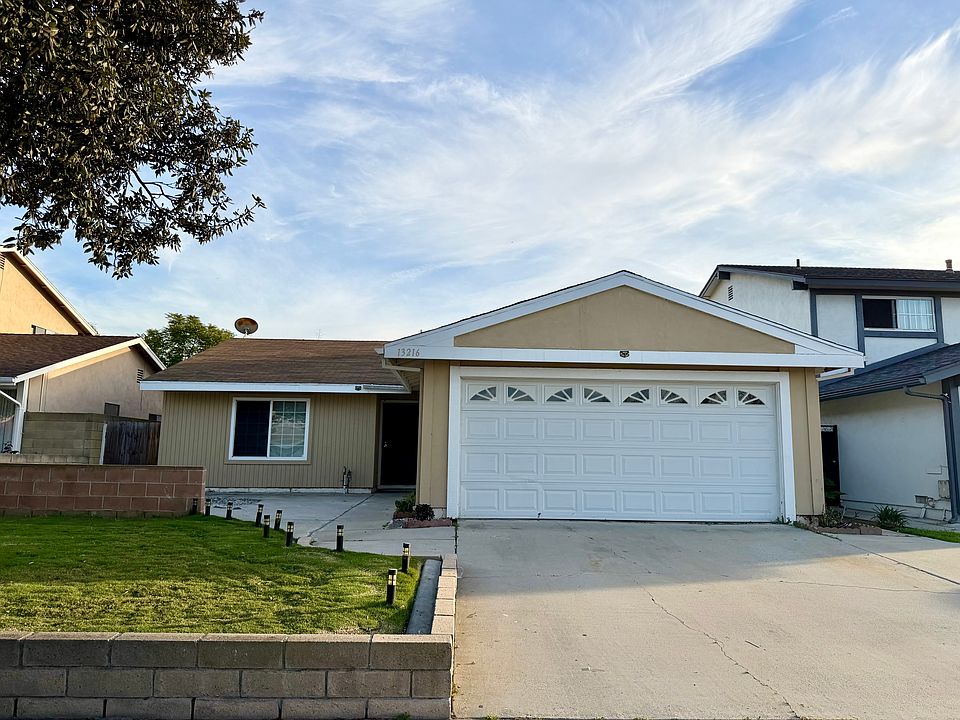 1st image of 13216 Cantrece Ln