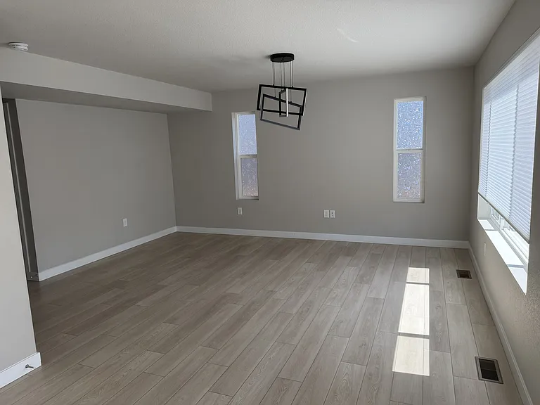 6707 Dragontail Ter — Photo 5