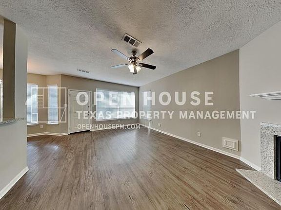 3rd image of 14511 Cypress Falls Dr