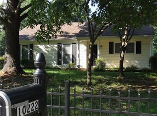10222 Cromarty Ln, Mint Hill, NC 28227