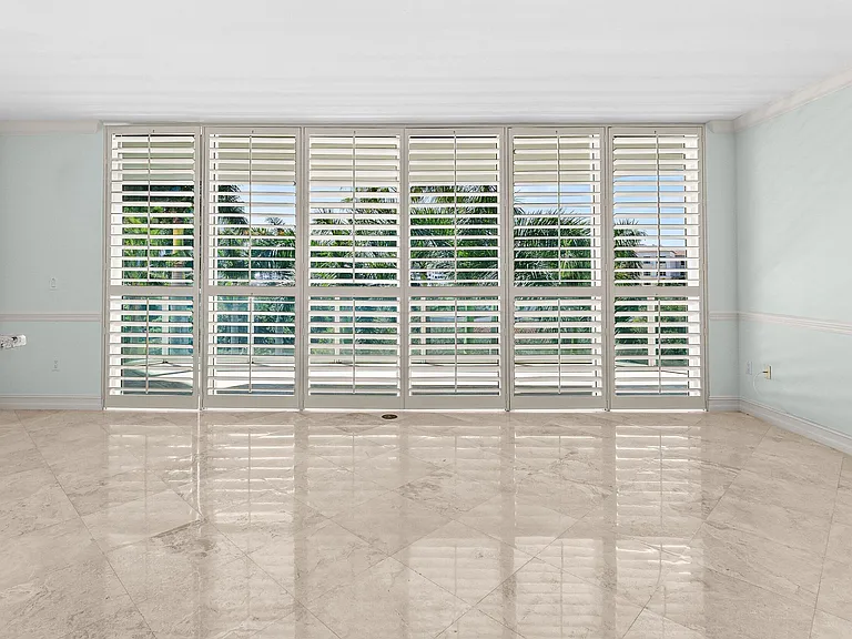 550 SE Mizner Blvd #B501 — Photo 3