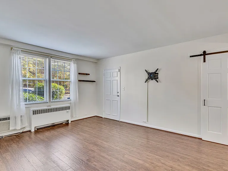 220 N Thomas St #2203 — Photo 3
