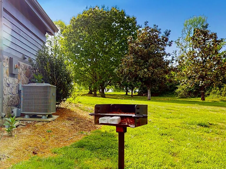 661 Harrison Ferry Rd — Photo 20