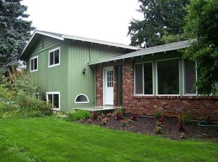 23606 SE 111th St, Issaquah, WA 98027