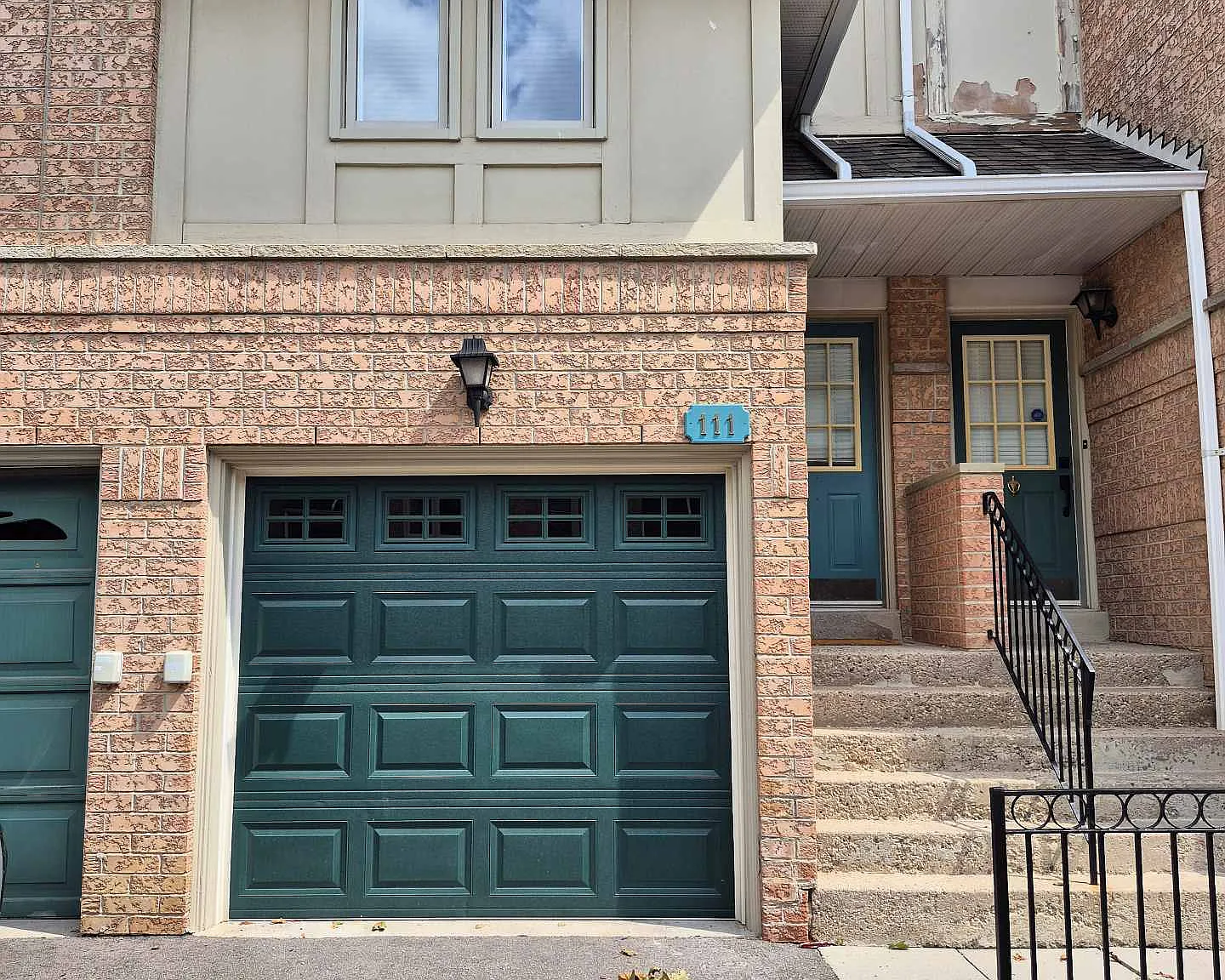 2 bed, $2,700 — Photo 1
