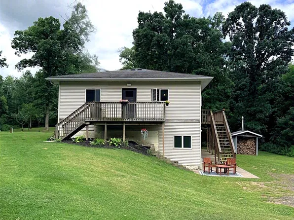 E651 1270th Avenue, Glenwood City, WI 54013
