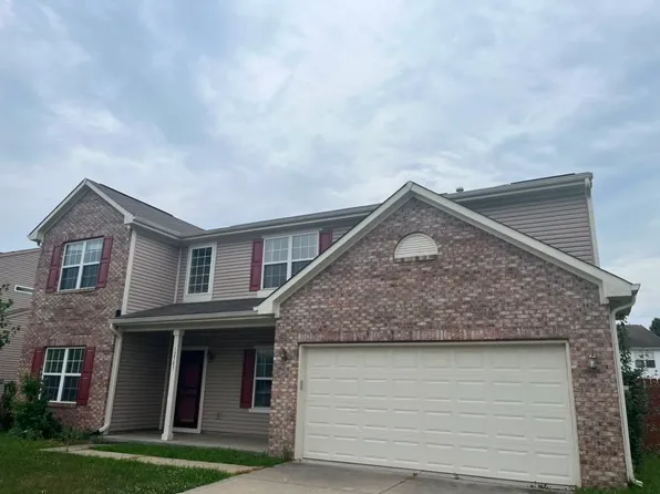 12343 Quarterback Ln, Fishers, IN 46037