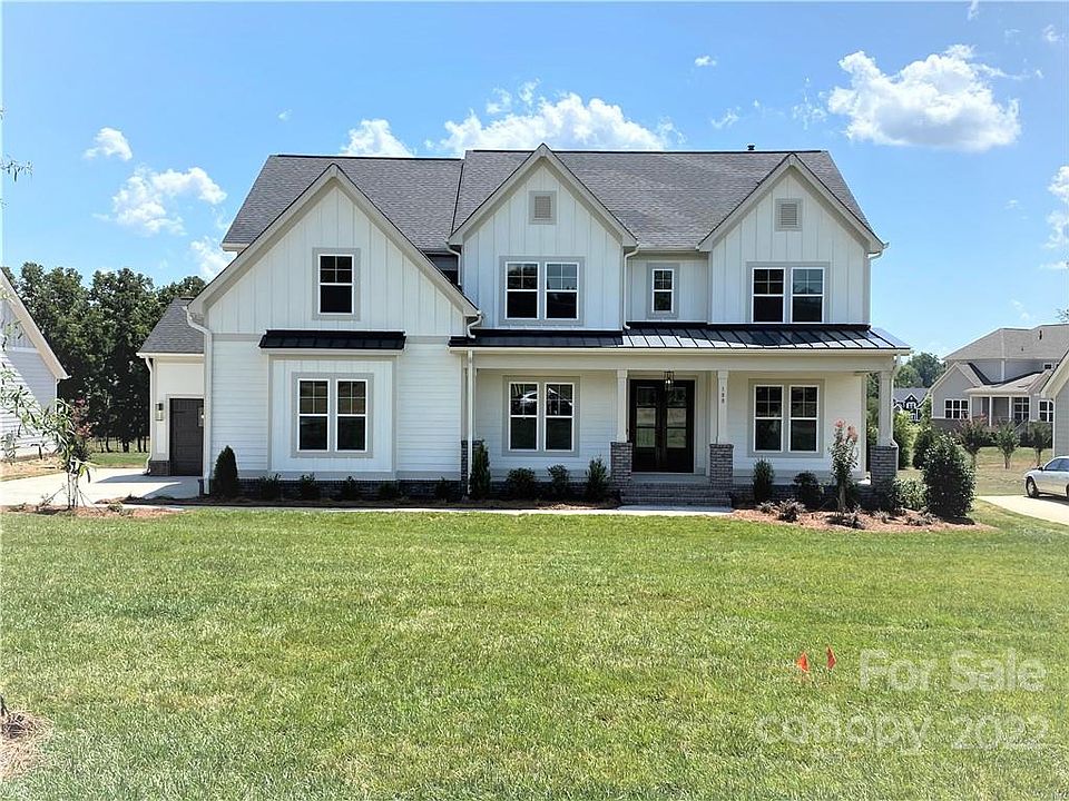 1st image of 108 Cherry Crossing Pl