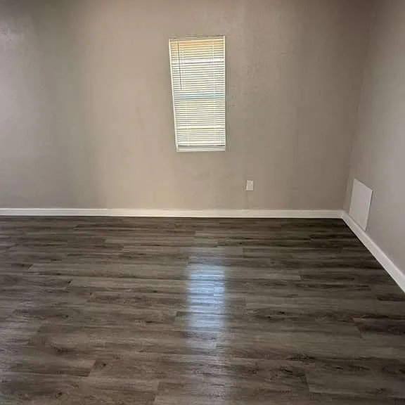 1713 NW Smith Ave — Photo 14