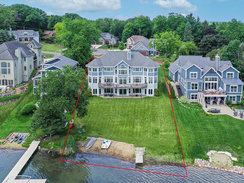 1st image of 3711 Lake STREET