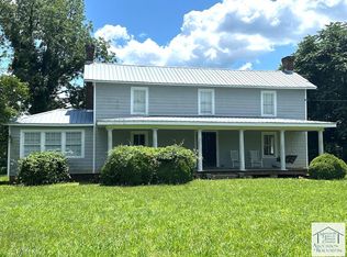 98 Dr Tatum Ln, Stuart, VA 24171