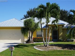 366 SW Ridgecrest Dr, Port Saint Lucie, FL 34953