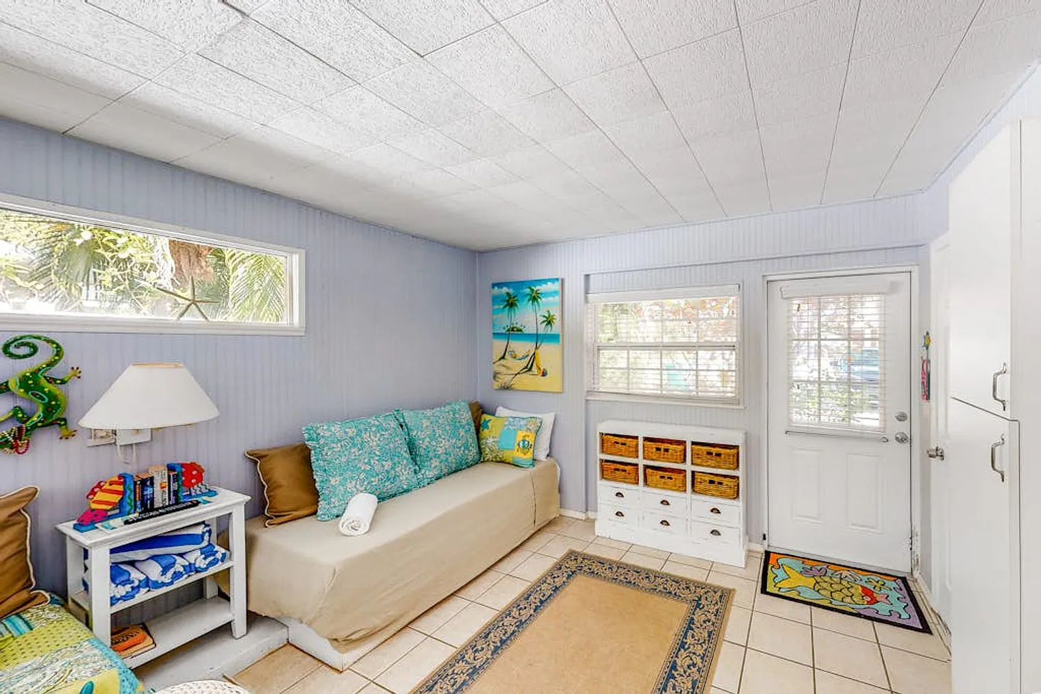 1 bed, 1.0 bath, 484 sqft, $2,418 — Photo 1