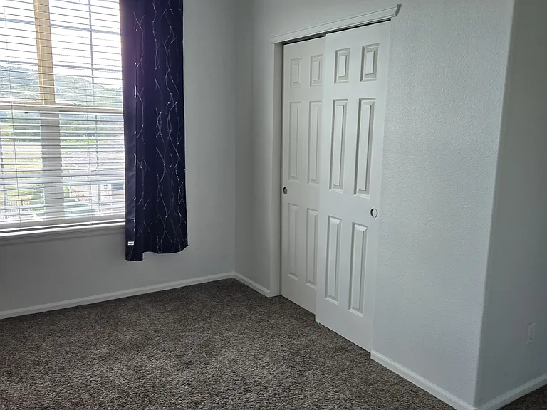 1575 Olympia Cir #205 — Photo 8