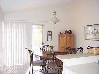 5th image of 12146 Hythe St