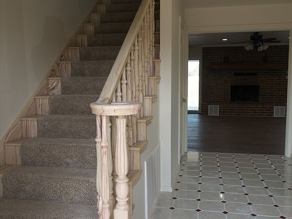 4th image of 2448 W 530th