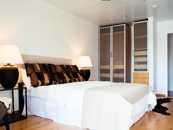 5th image of 424 Turner Ter APT 6