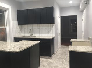 2414 W 25th St FLOOR 3, Chicago, IL 60608