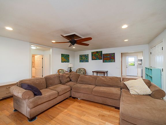 2nd image of 11-3638 Lehua St