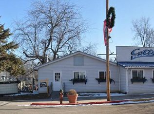 605 5th St, Peru, NE 68421