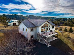 1031 Prairie Ln, Moscow, ID 83843