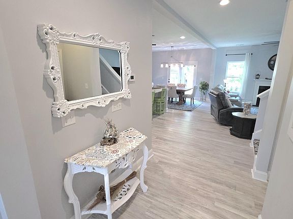 5th image of 315 Neuse Drive